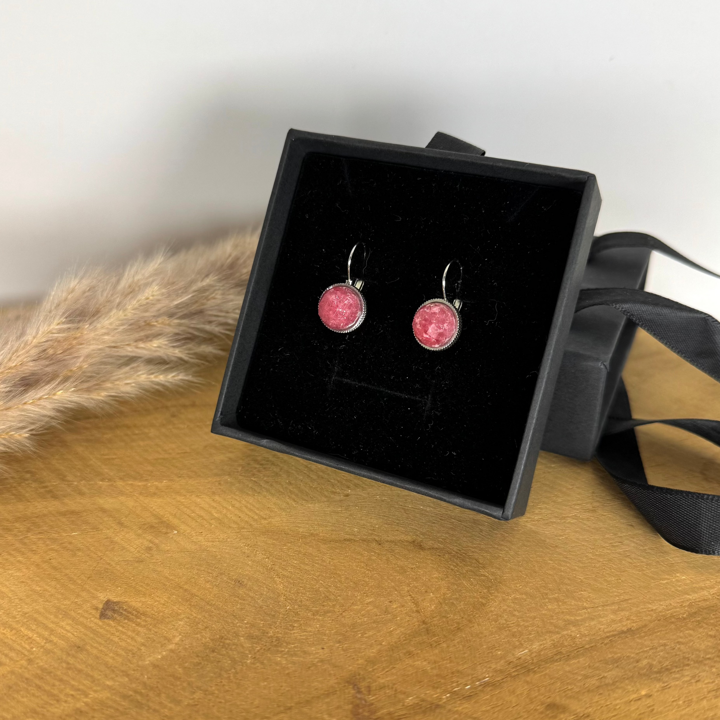 Boucles lumiconique rhodonite