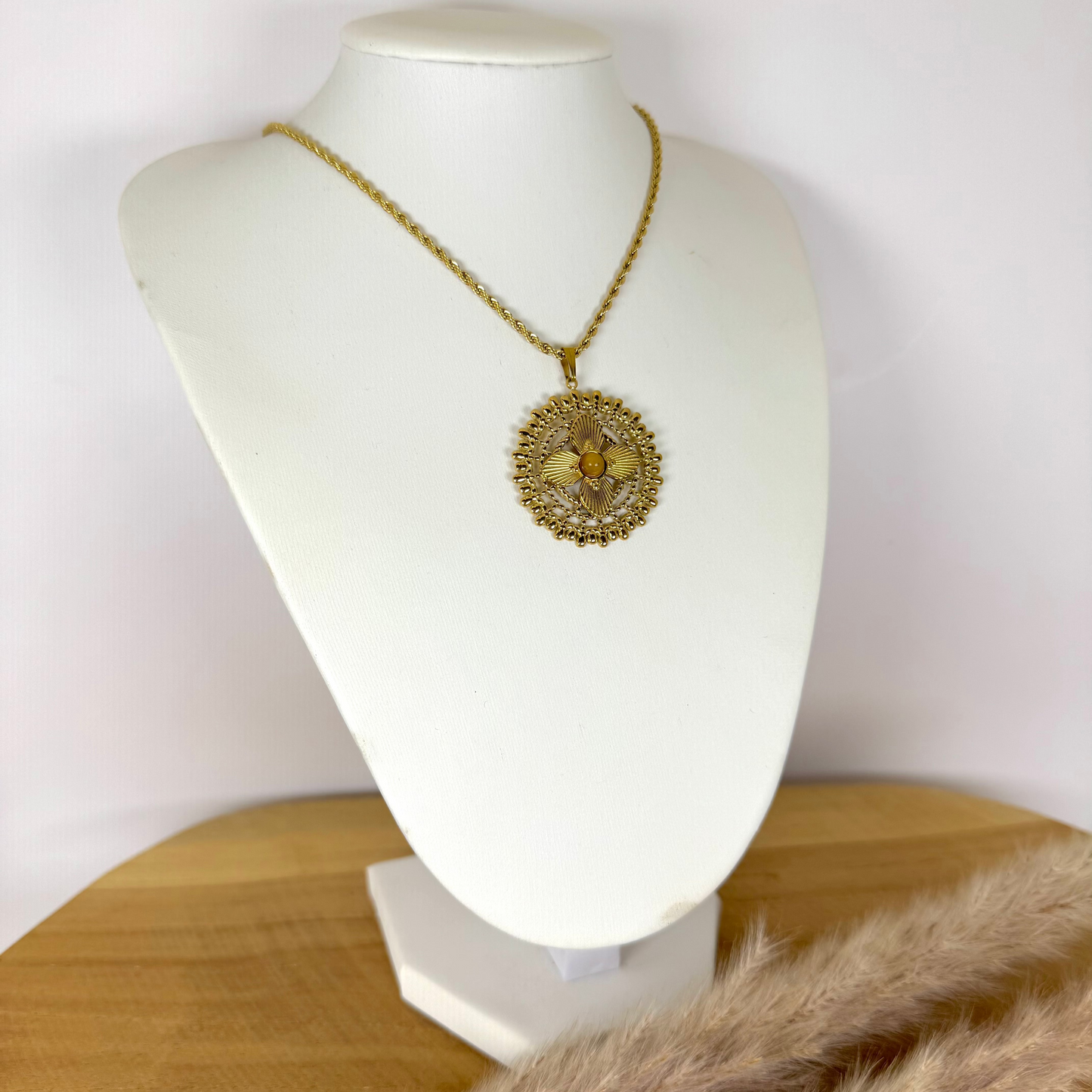 Collier lumiportail oeil de tigre