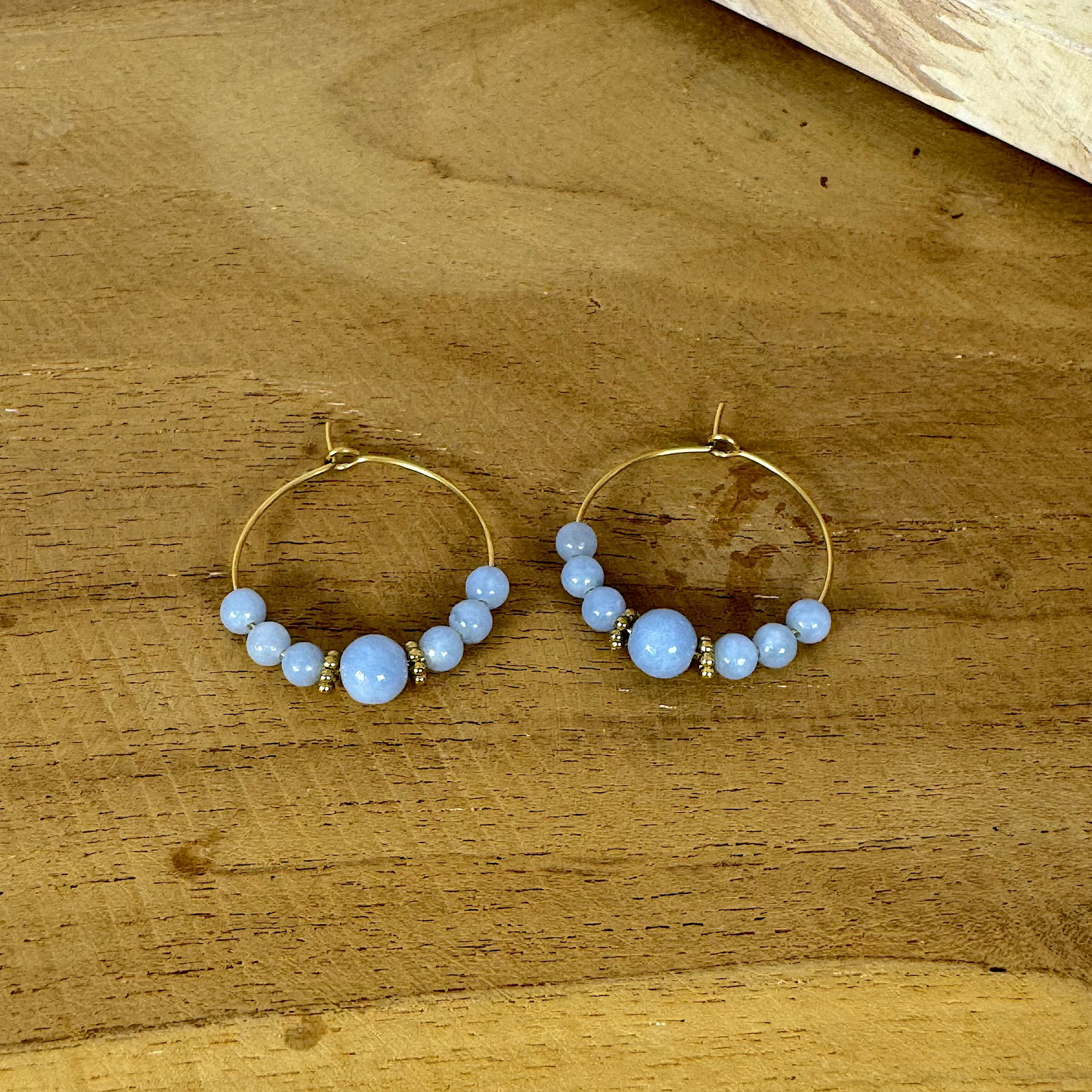 Boucles lumicréoles angélite