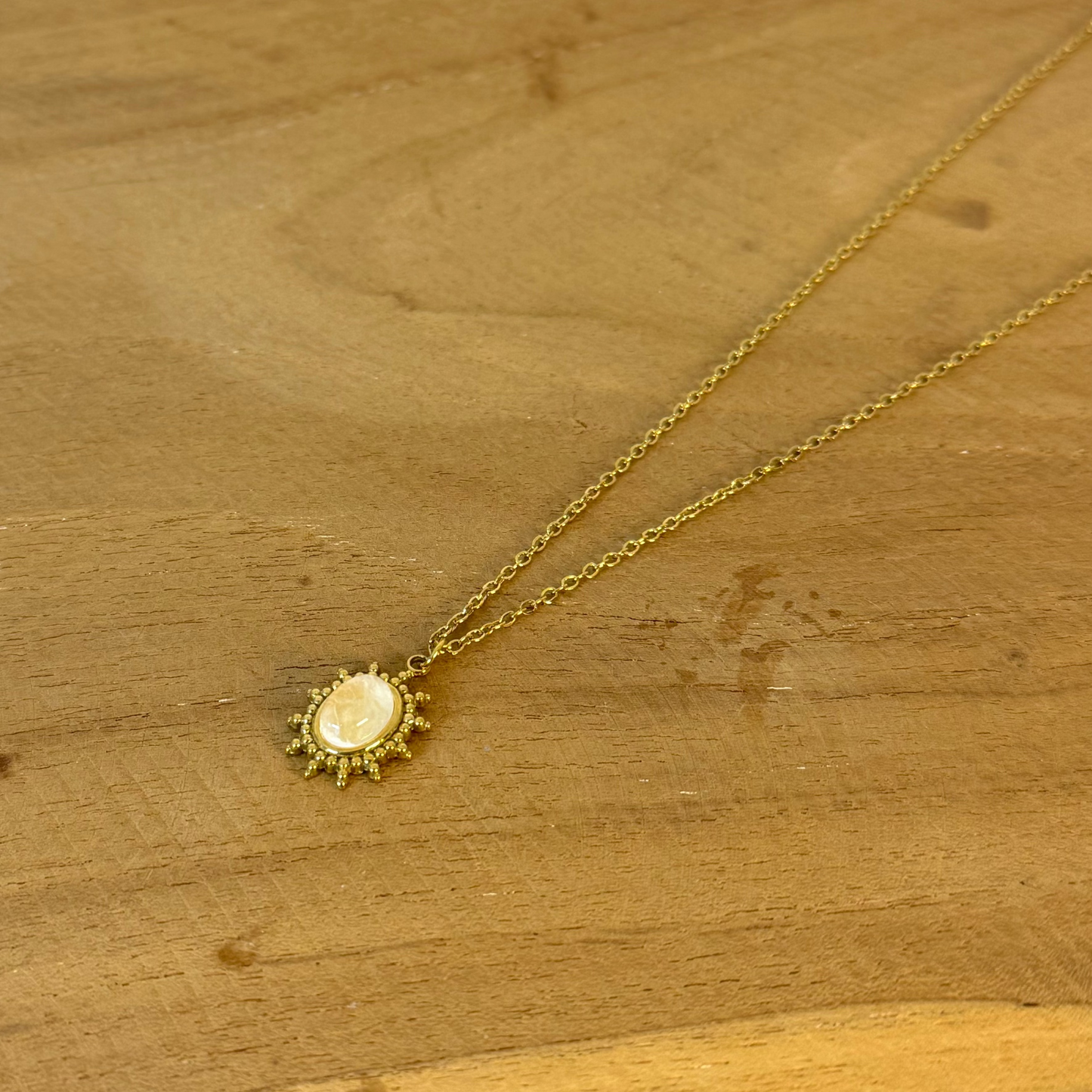 Collier lumisolis cristal de roche