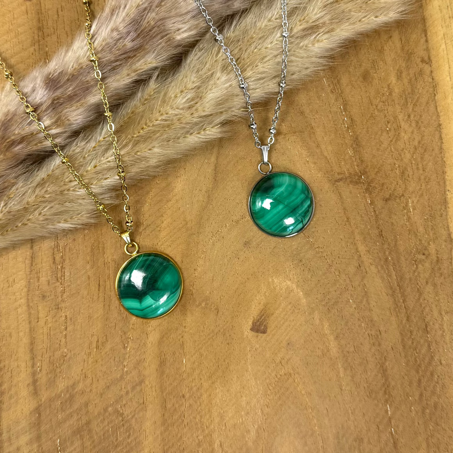 Sautoir lumiféminité malachite