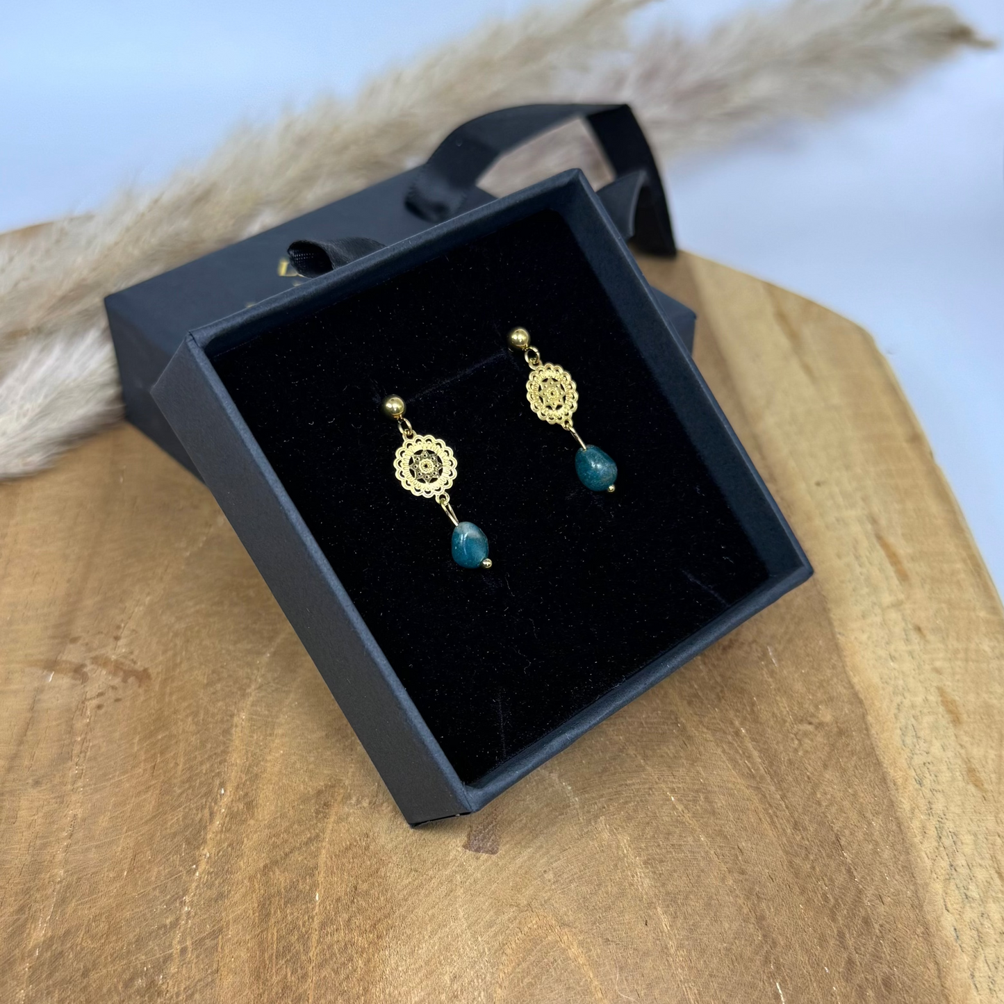 Boucles lumiétoile apatite bleue