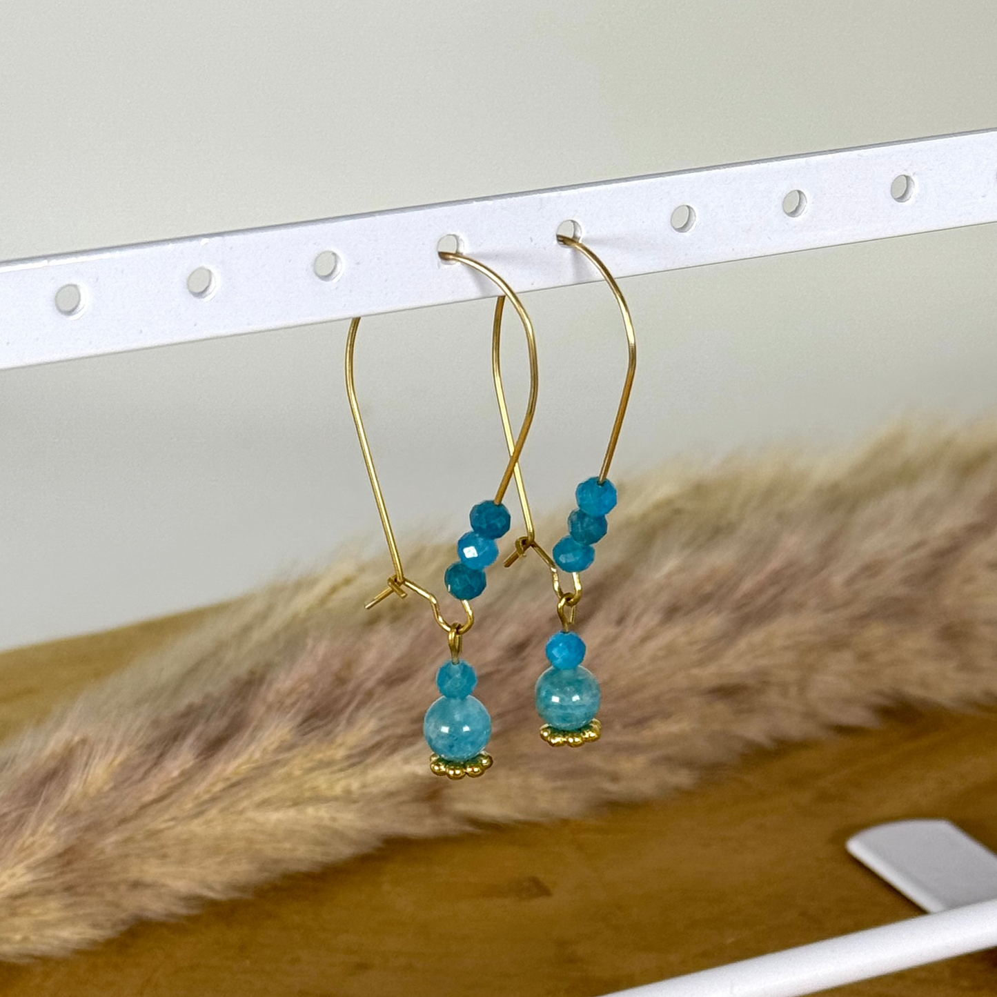 Boucles lumiélégrance apatite bleue