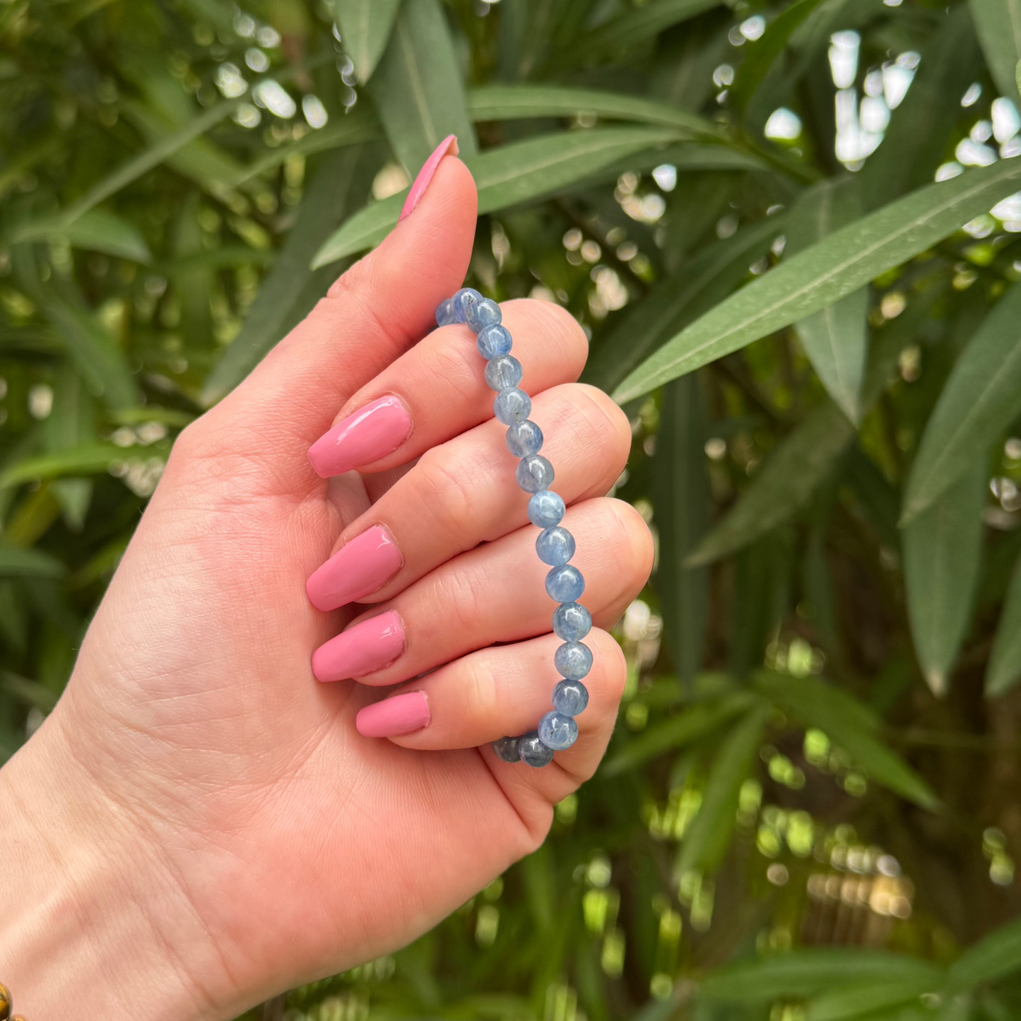 Bracelet lumicyanite