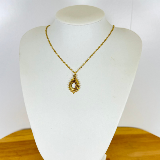 Collier lumigaya péristérite