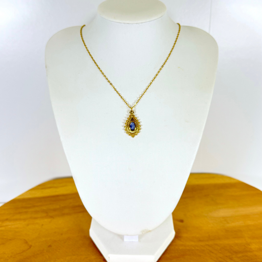 Collier lumigaya sodalite